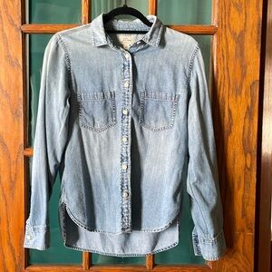J. CREW Light Wash Denim Chambray Button-Down Shirt, Size 6